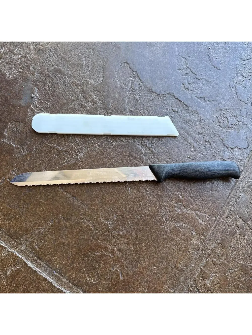 Pampered Chef Serrated Bread Knife Stainless Steel with Protective Sleeve #1285